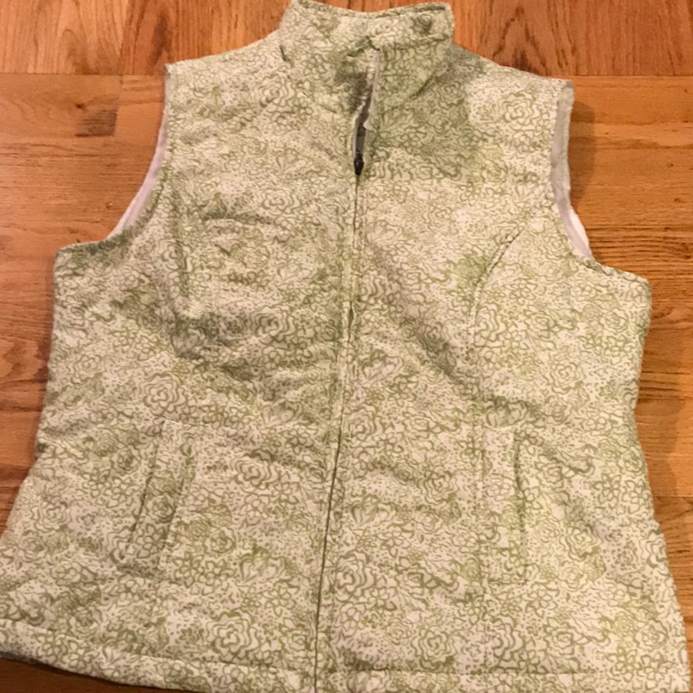 Cute lightly quilted vest